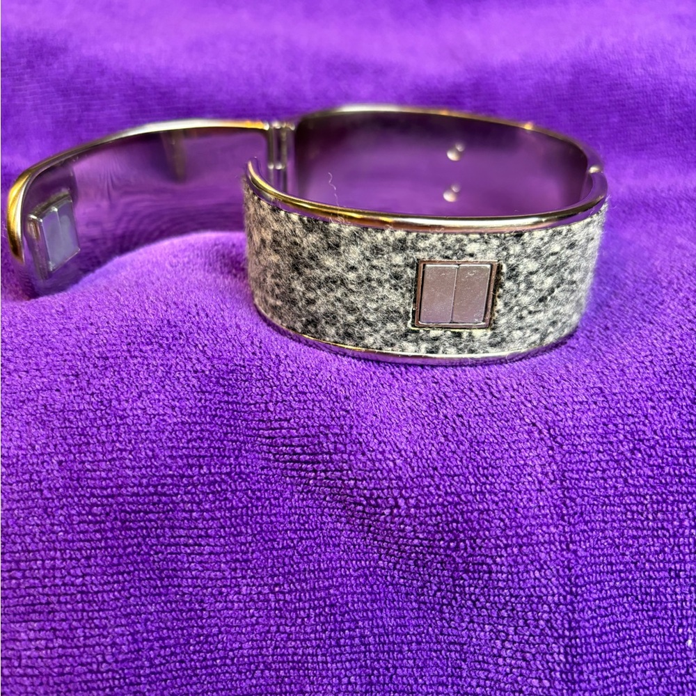 Chanel Cuff - Picture 9 of 11
